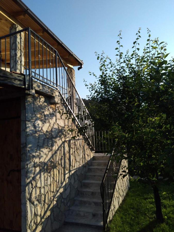 Vinarija "Delmo" Apartments Trebinje Exteriör bild